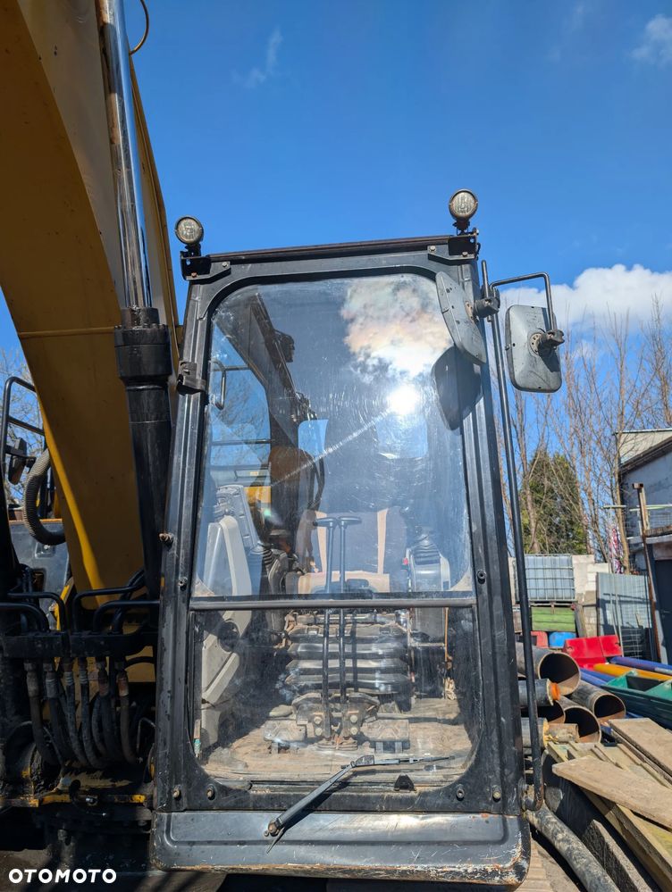 Caterpillar CAT 320 EL - 4