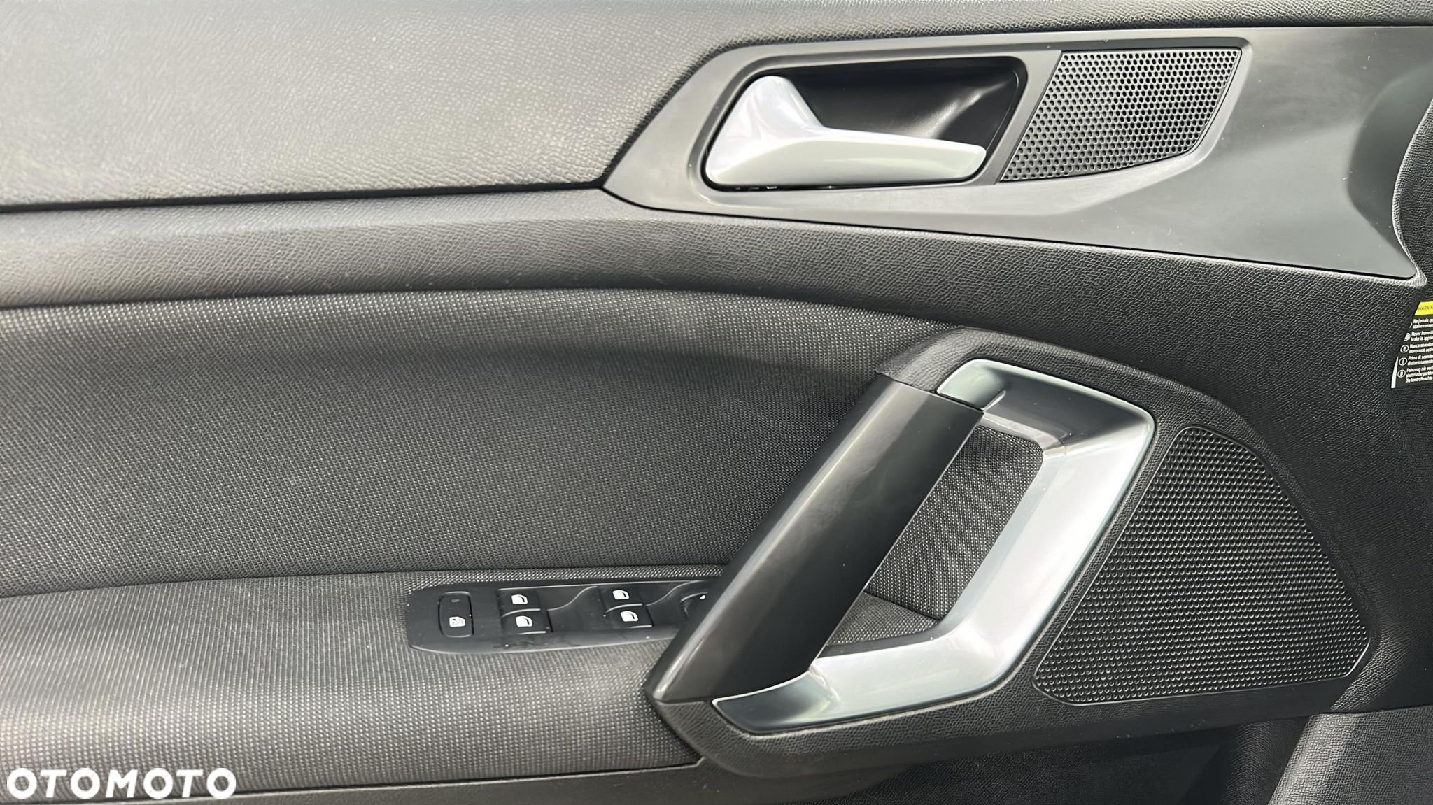 Peugeot 308 - 14