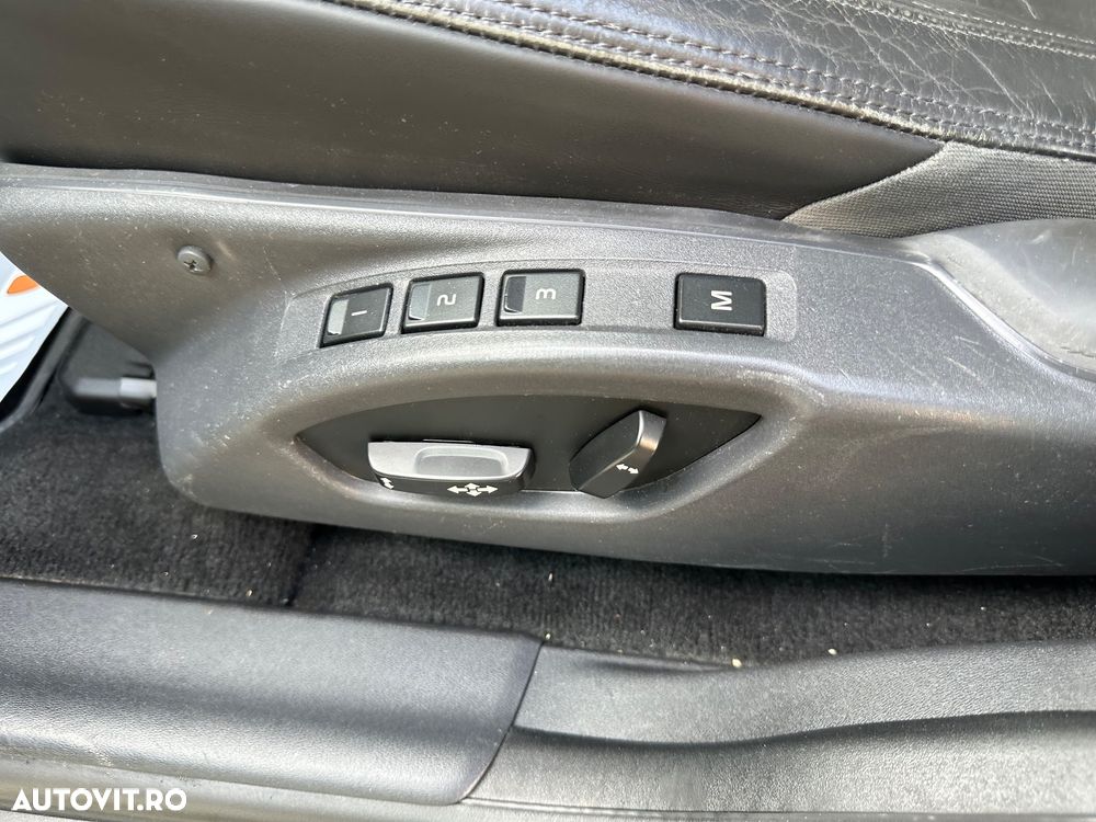 Volvo XC 60 - 17