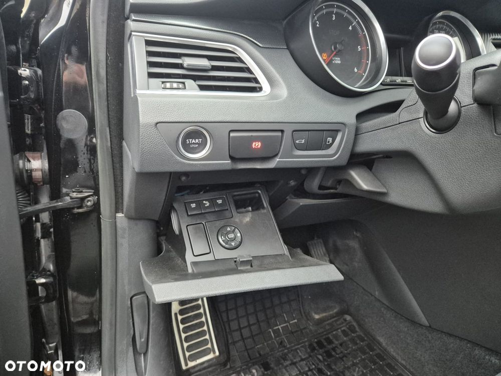 Peugeot 508 BlueHDi FAP 180 Automatik Stop&Start Allure - 27