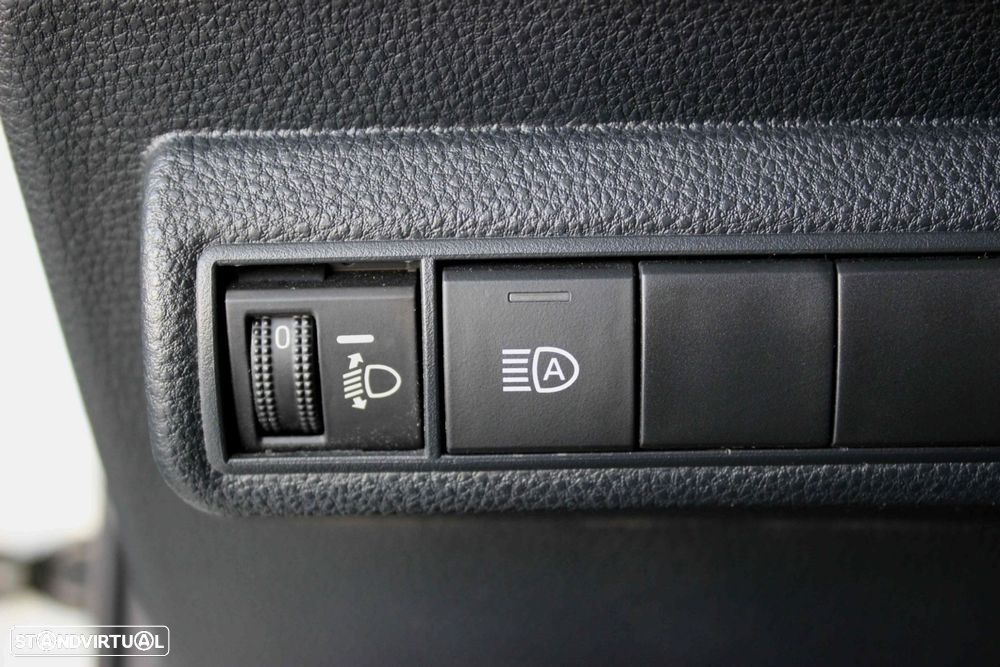 Toyota Corolla 1.8 Hybrid Comfort+P.Sport - 31