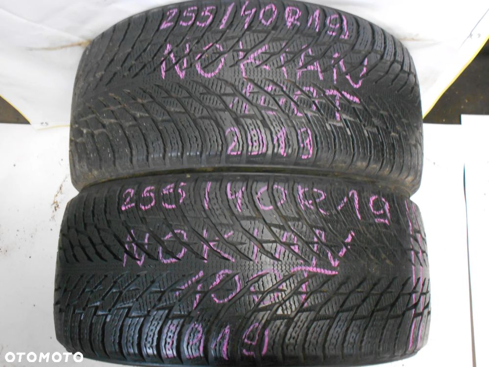 OPONY 255/40R19 NOKIAN HAKKAPELIITTA R3 DOT 2919  6.8MM