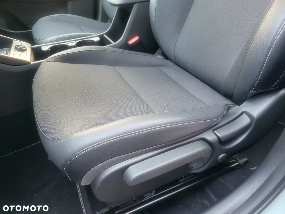 Hyundai Kona 1.6 GDI Hybrid Executive DCT - 16
