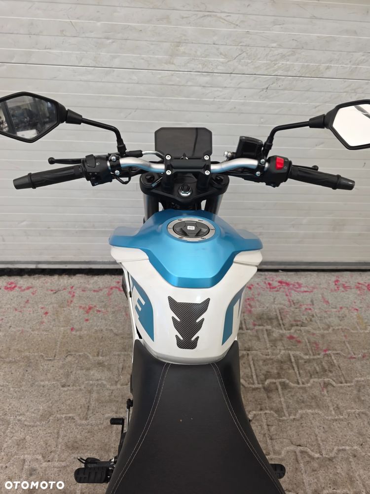 VOGE R125 - 28