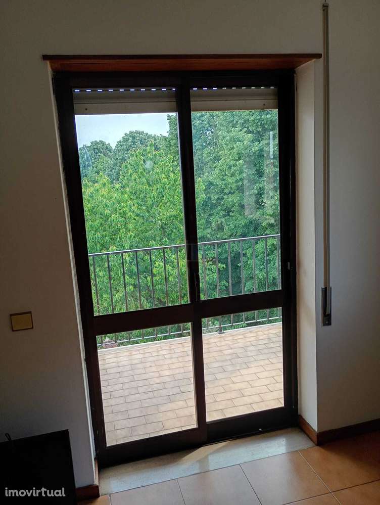 ARRENDA-SE T3 +Arrumo – Vendas de Galizes - Grande imagem: 2/17