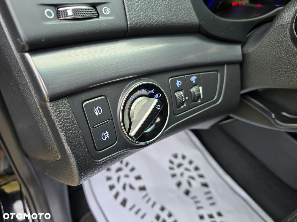 Hyundai i40 1.7 CRDi Comfort + - 20