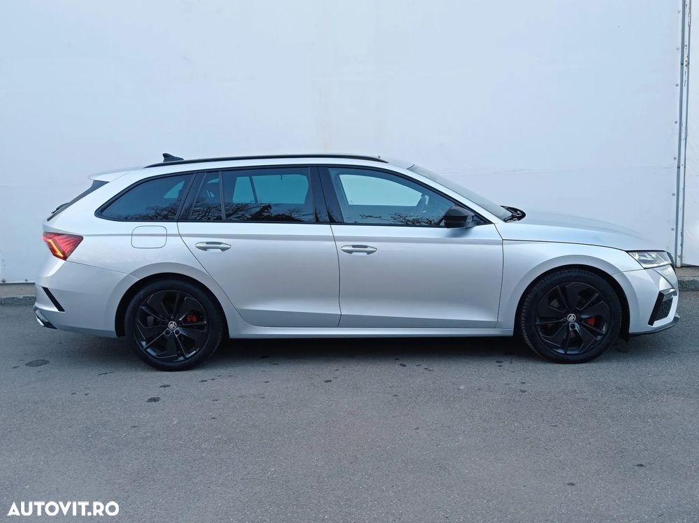 Skoda Octavia Combi RS 2.0 TDI DSG 4X4 - 9
