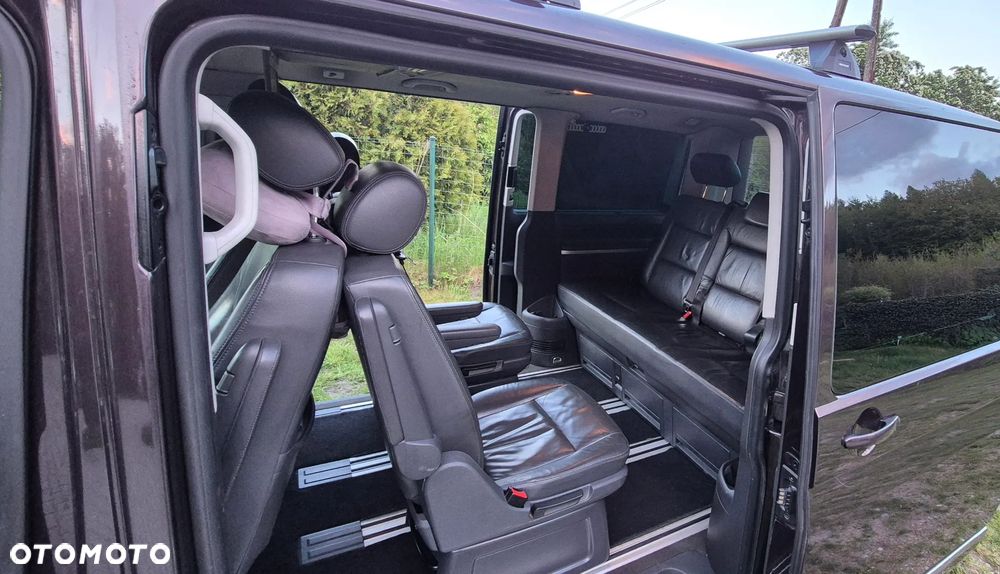 Volkswagen Multivan - 8