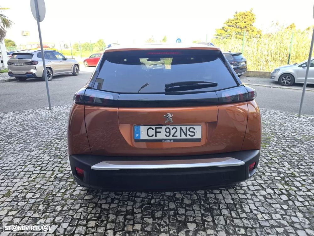 Peugeot e-2008 50 kWh Allure Pack - 4