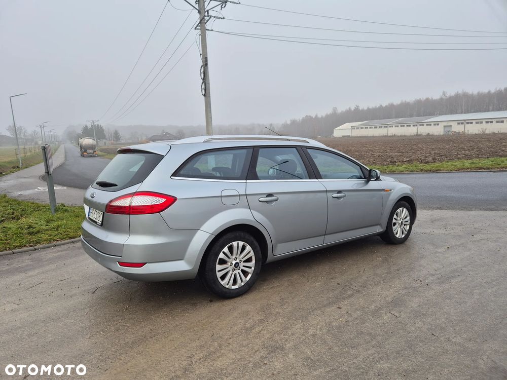 Ford Mondeo 2.0 FF Titanium - 9