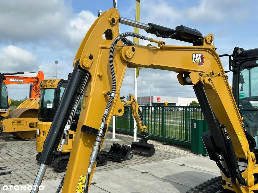 Caterpillar 302.7 CR FABRYCZNIE NOWA ! - 24