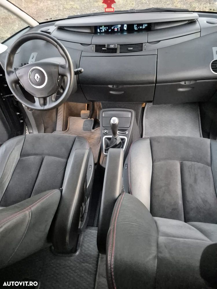Renault Espace 2.0 dCi FAP Aut. Initiale - 5