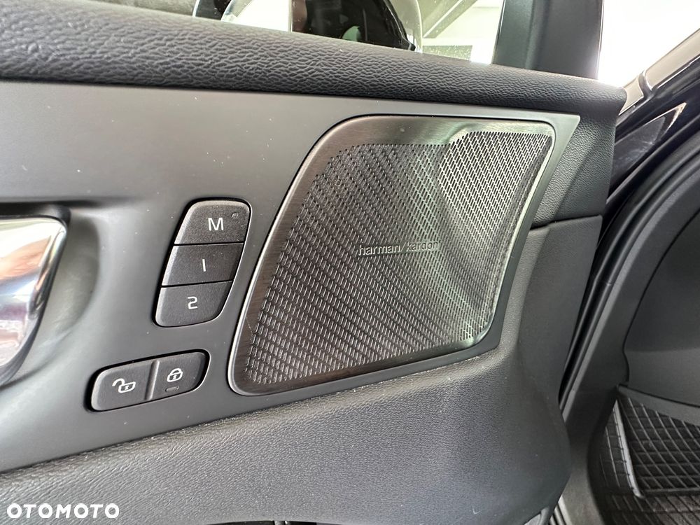 Volvo XC 60 D4 SCR AWD Inscription - 15