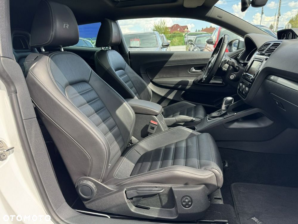 Volkswagen Scirocco - 22