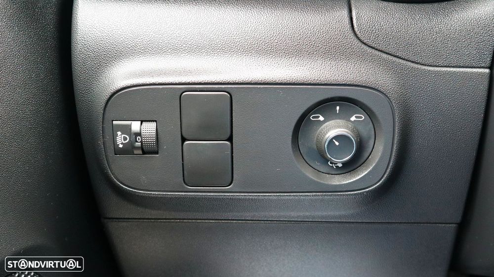 Citroën C3 1.2 PureTech C-Series - 20