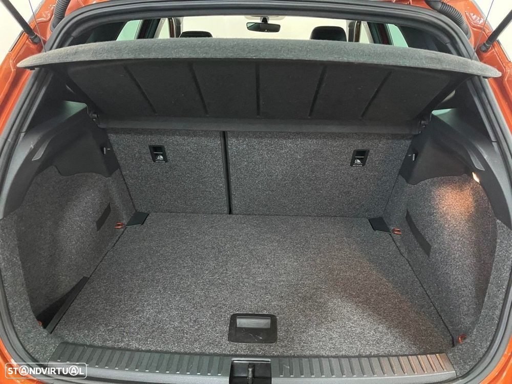 SEAT Arona 1.0 Eco TSI XCELLENCE - 27