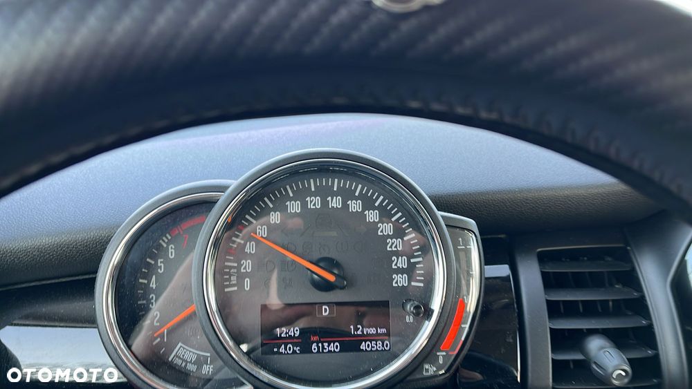 MINI ONE Standard - 15