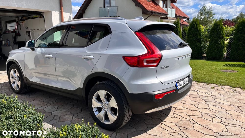 Volvo XC 40 D4 AWD Geartronic Momentum Pro - 6