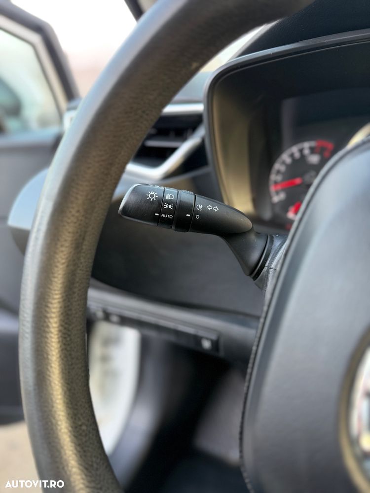 Toyota Corolla Sedan 1.5 Dual VVT-iW MT Business - 24