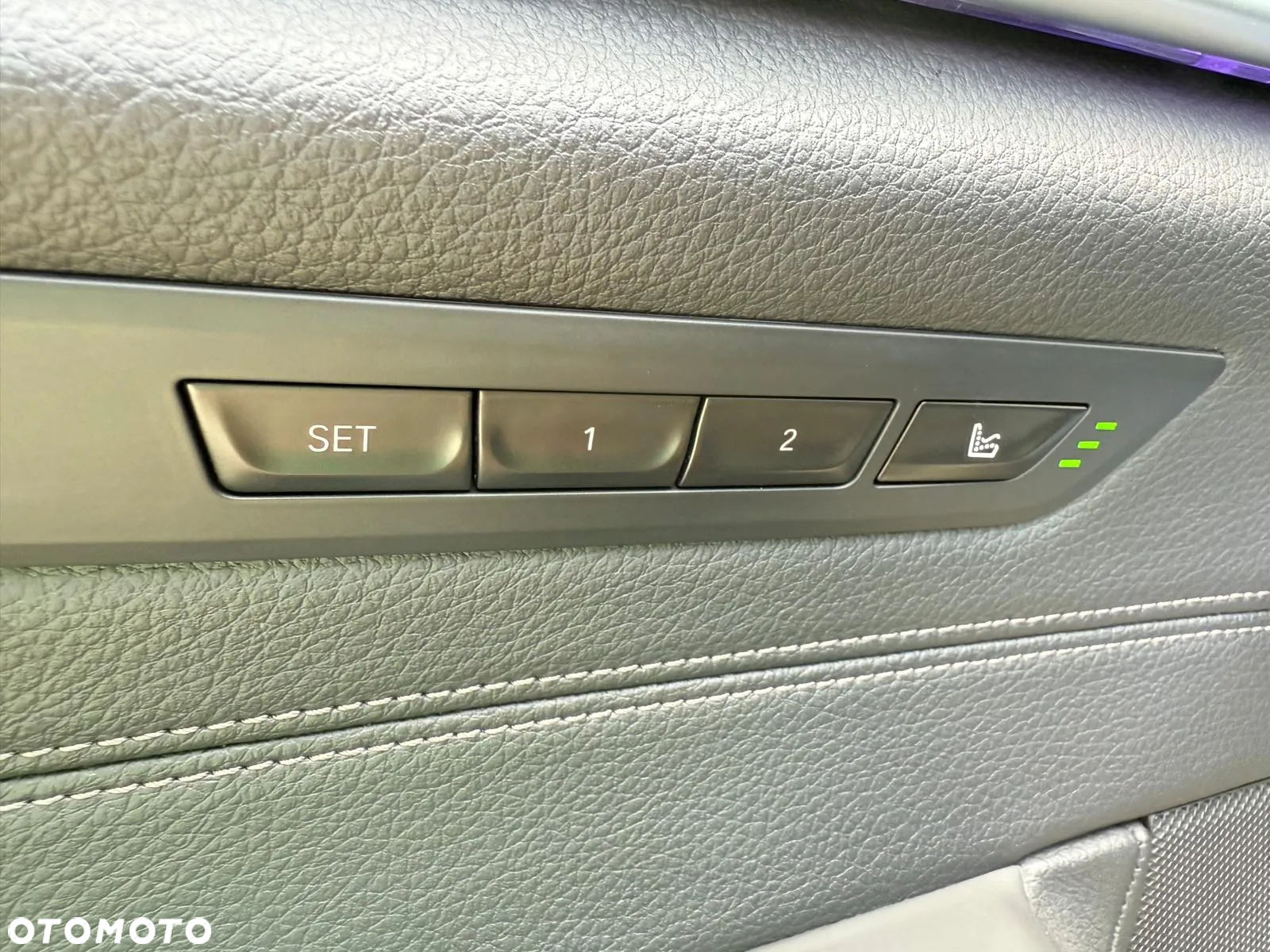 BMW Seria 5 530e Touring - 21