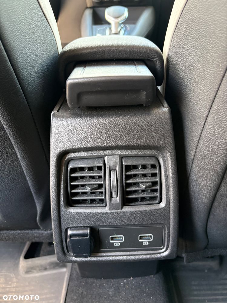 Renault Captur - 15