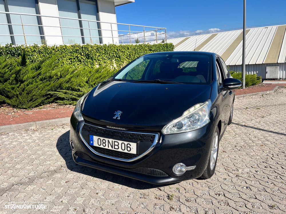 Peugeot 208 1.4 VTi Allure - 1