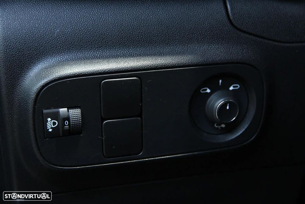 Citroën C3 1.2 PureTech Max - 16