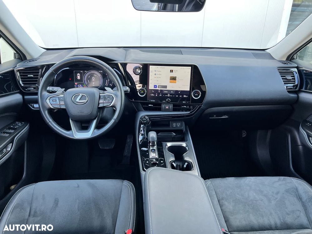 Lexus Seria NX - 11