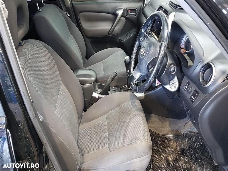 Usa stanga spate Toyota RAV 4 2005 SUV 2.0 D ok - 8