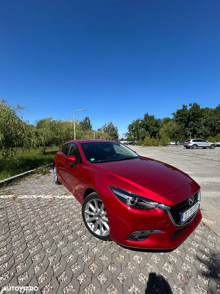 Mazda 3 G120 Revolution - 1