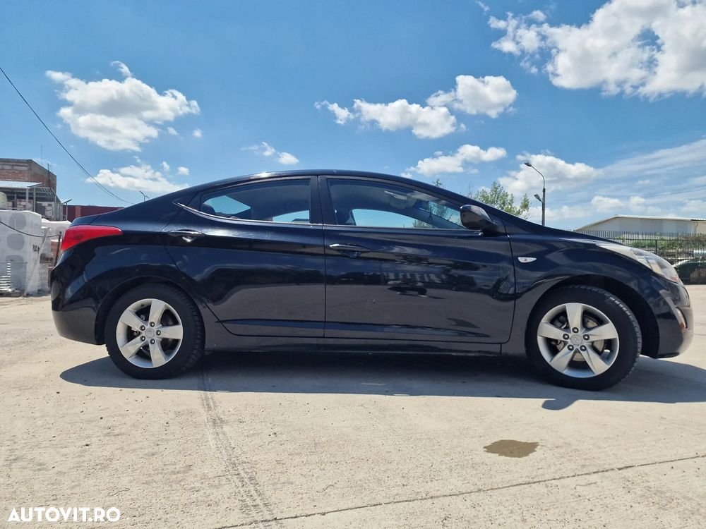 Hyundai Elantra 1.6 MPi Aut. Exclusive - 12