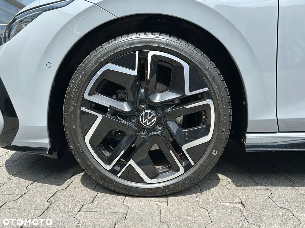 Volkswagen Golf 1.5 eTSI mHEV R-Line DSG - 40
