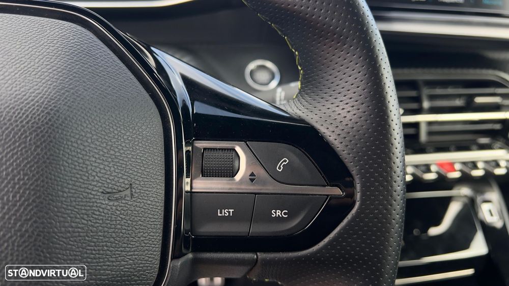 Peugeot e-208 50 kWh GT - 8