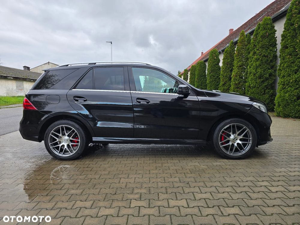 Mercedes-Benz GLE 350 d 4-Matic - 15