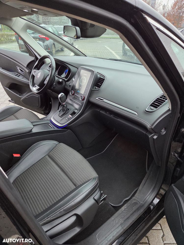 Renault Grand Scenic TCe 140 GPF EDC TECHNO - 9