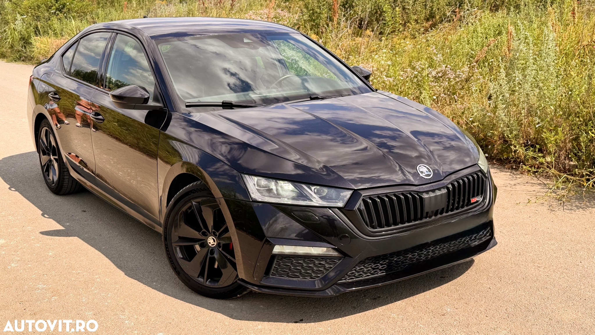 Skoda Octavia 2.0 TSI DSG RS - 21