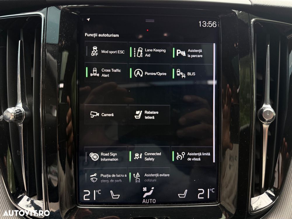 Volvo XC 60 D4 R-Design - 39