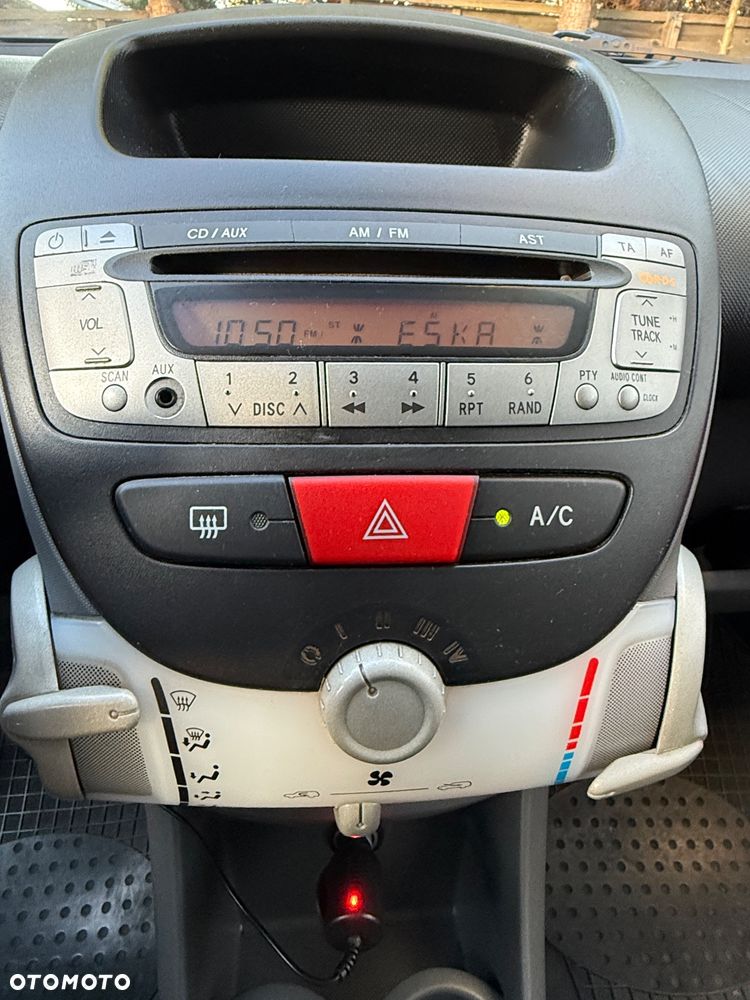 Toyota Aygo - 5