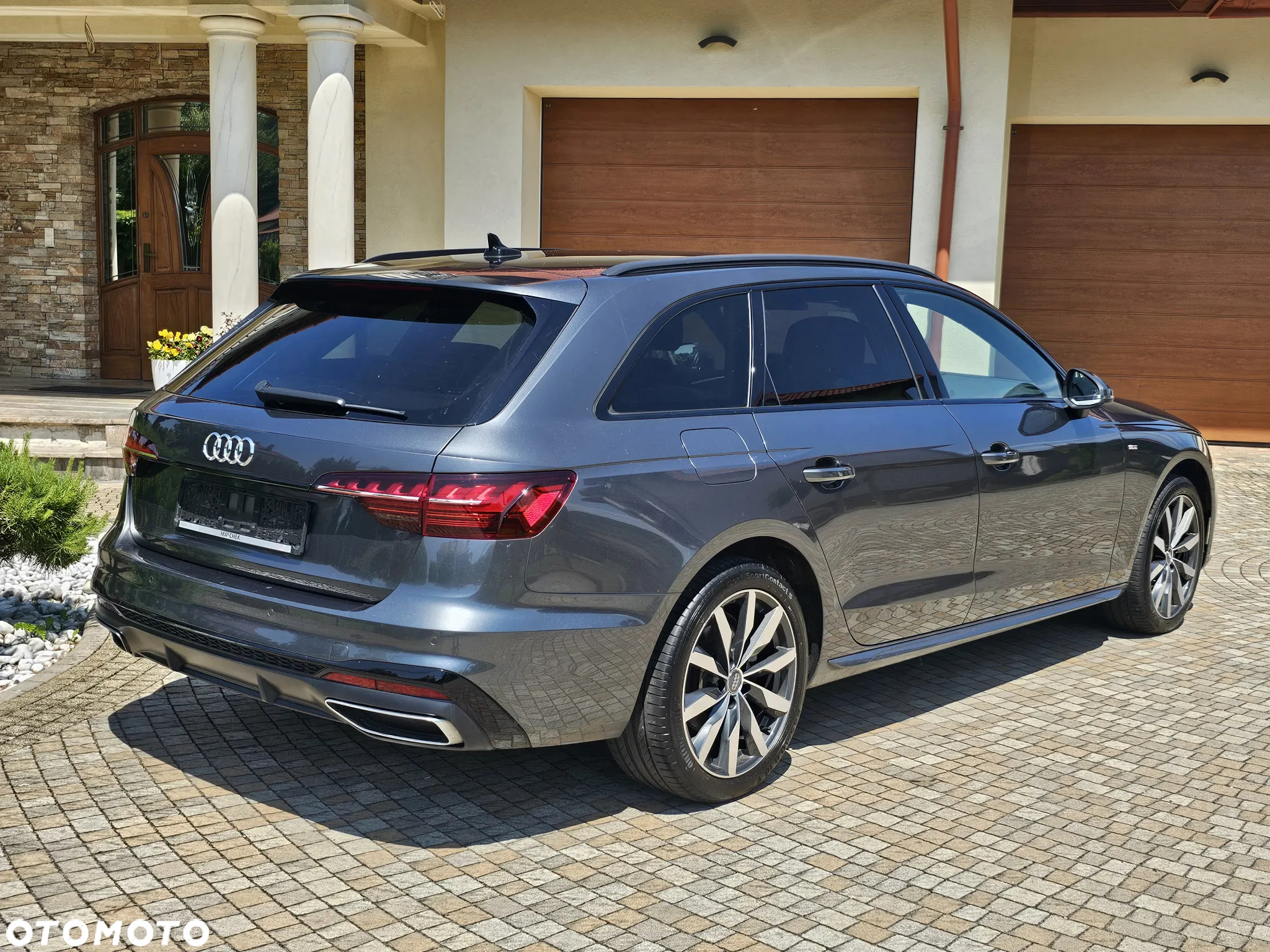 Audi A4 Avant 40 TDI S tronic S line - 22
