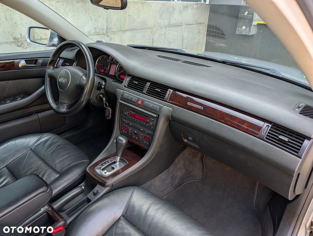Audi A6 Limousine 2.5 TDI Quattro Tiptr - 5