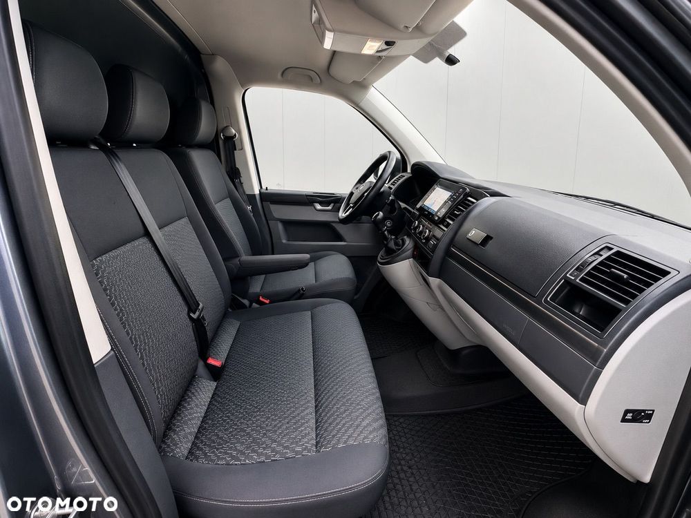 Volkswagen T5 - 9