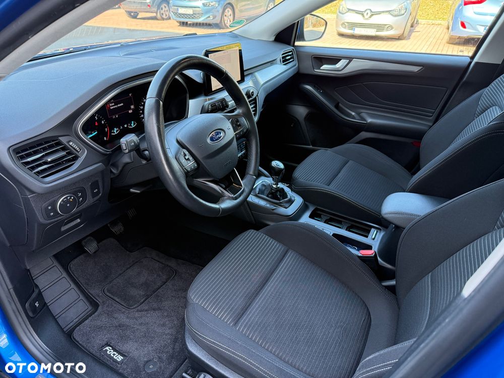 Ford Focus SW 1.0 EcoBoost S&S TITANIUM X - 10