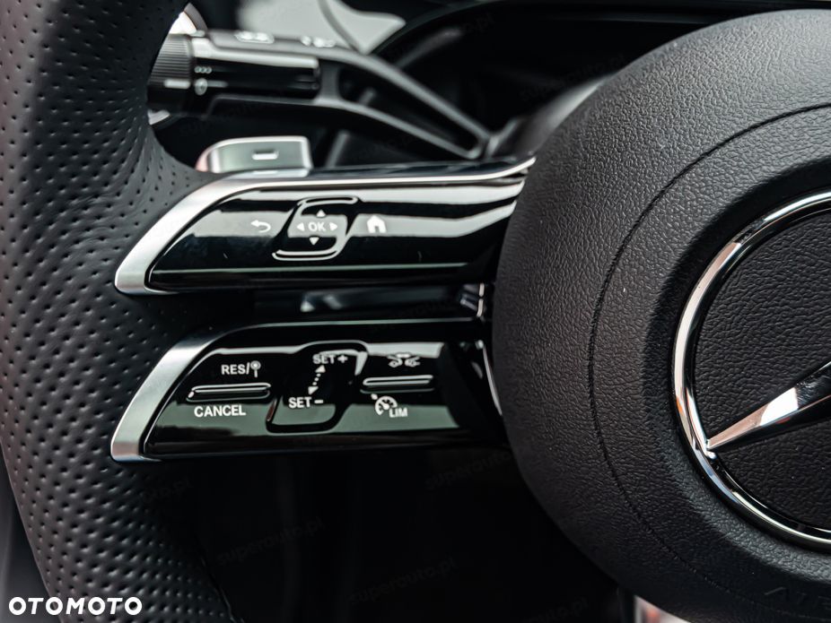 Mercedes-Benz Klasa E 220 d mHEV 4-Matic AMG 9G-Tronic - 9