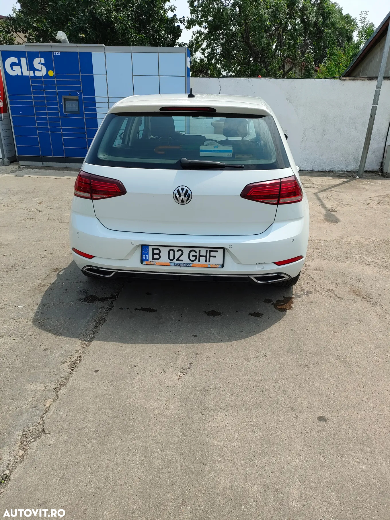 Volkswagen Golf - 4