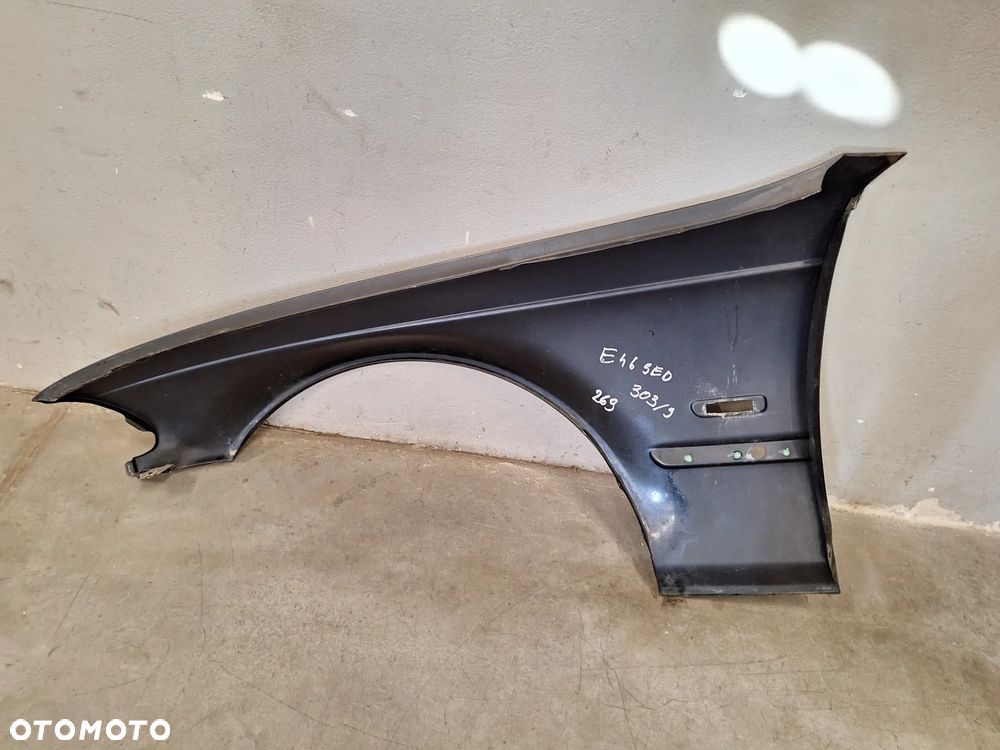 BŁOTNIK PRAWY PRZÓD BMW E46 SEDAN LAK:303/9 NR269 - 19