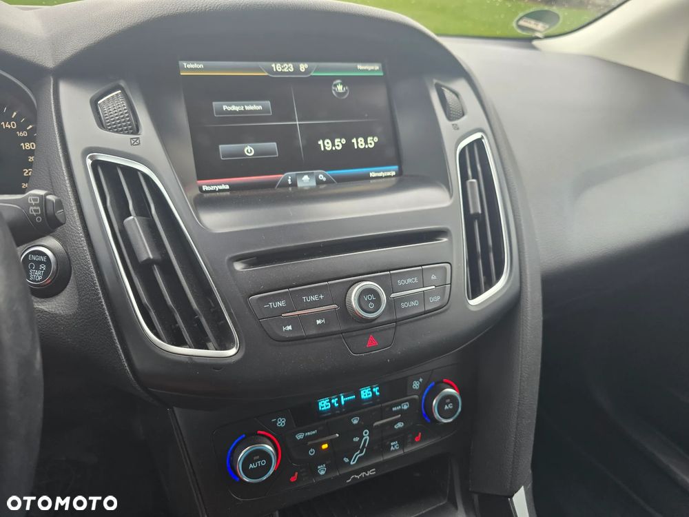 Ford Focus - 17