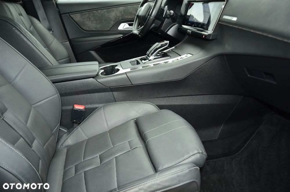DS Automobiles DS 7 Crossback 1.5 BlueHDi So Chic - 24