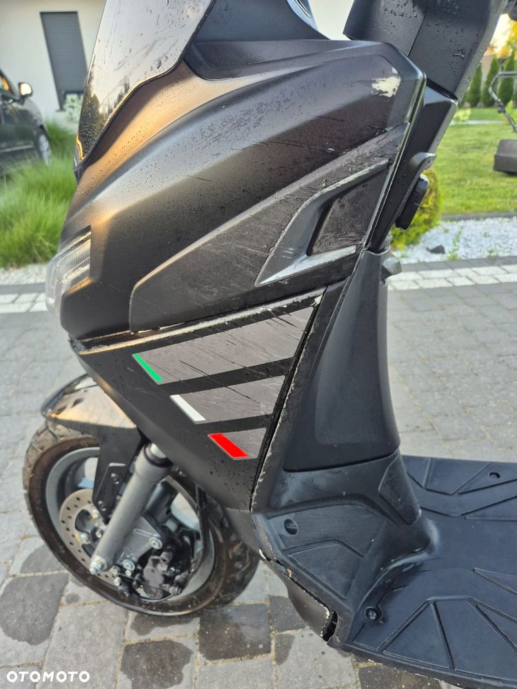 Aprilia SX - 15