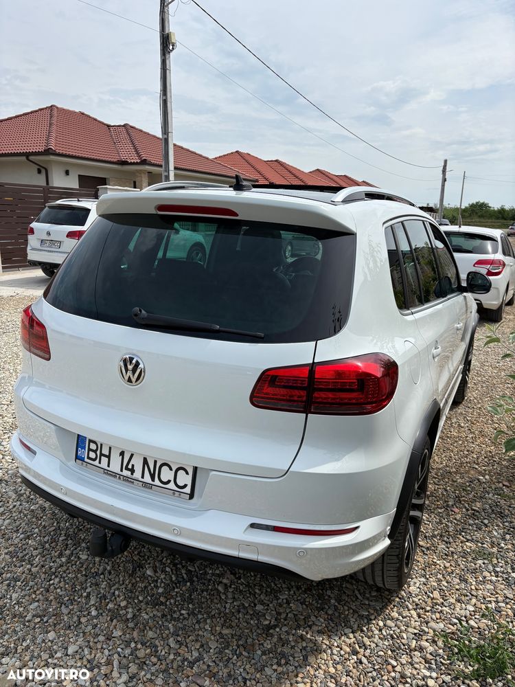 Volkswagen Tiguan 2.0 TDI 4Motion DSG BMT Sport & Style - 5