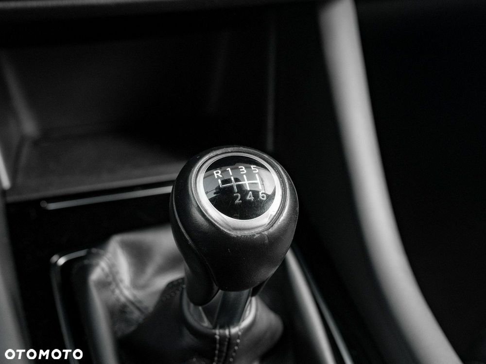 Mazda 6 2.0 SKYJoy - 19